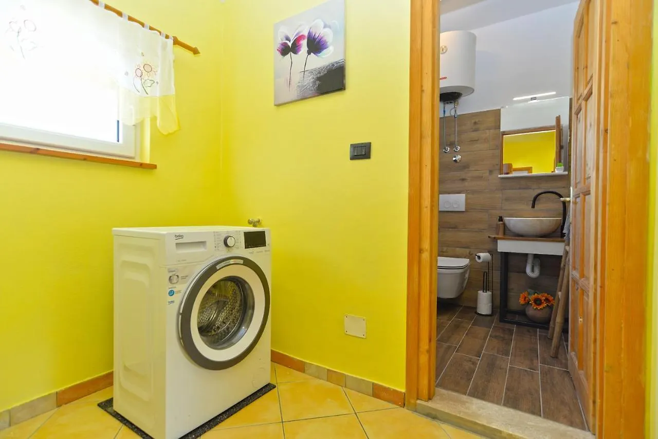 Apartment Sasa 1113 Fažana